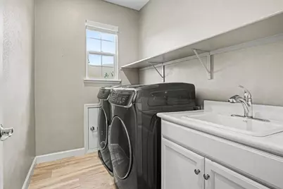 1429 Poppy Lane, Hayward, CA 94545 - Photo 17