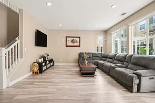 1429 Poppy Ln, Hayward, CA 94545 - Photo 13