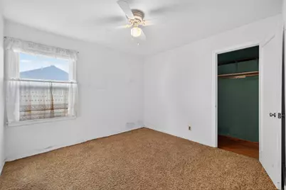 5637 La Campana Way, Sacramento, CA 95822 - Photo 19