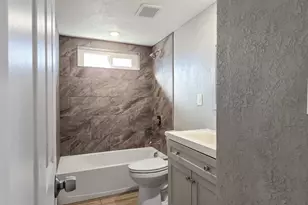 206 W 20th St, Tracy, CA 95376 - Photo 11