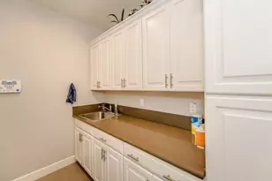 2015 Muller Dr, Woodland, CA 95776 - Photo 27