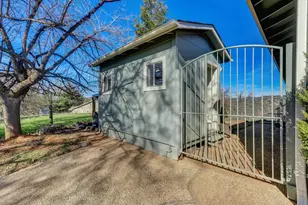 10428 Riffle Box Rd, Rough and Ready, CA 95975 - Photo 41