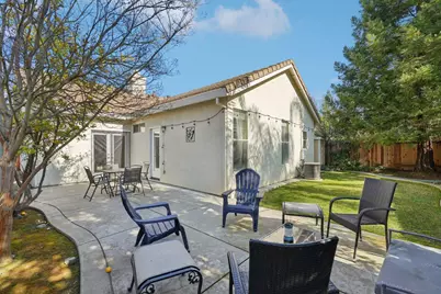 3818 Renwick Avenue, Elk Grove, CA 95758 - Photo 25