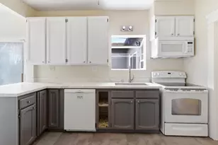 844 W Elm St, Stockton, CA 95203 - Photo 15