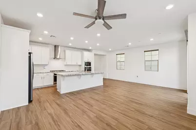 10458 Oboe Way, Elk Grove, CA 95757 - Photo 7