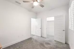 10458 Oboe Way, Elk Grove, CA 95757 - Photo 17