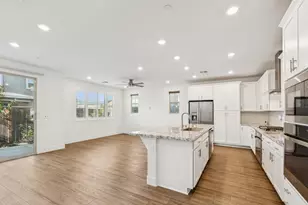 10458 Oboe Way, Elk Grove, CA 95757 - Photo 5