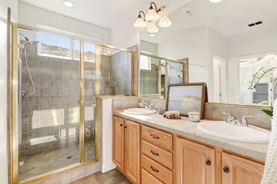 16 Ellerton Place, Sacramento, CA 95835 - Photo 13