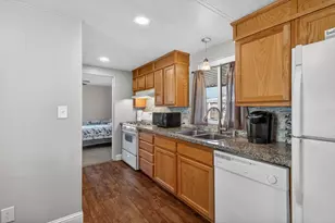 Azimuth Ln, Sacramento, CA 95842 - Photo 9