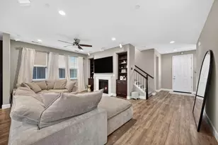 894 Blossom Rock Ln, Folsom, CA 95630 - Photo 13