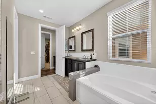 894 Blossom Rock Ln, Folsom, CA 95630 - Photo 45