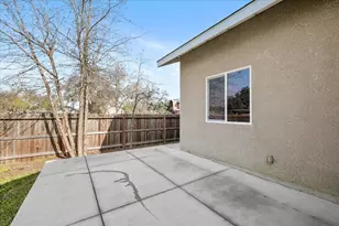 1437 W North Bear Creek Dr, Merced, CA 95348 - Photo 43