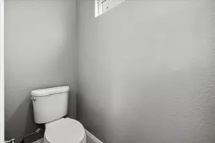 1437 W North Bear Creek Dr, Merced, CA 95348 - Photo 37