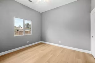 1437 W North Bear Creek Dr, Merced, CA 95348 - Photo 25