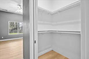 1437 W North Bear Creek Dr, Merced, CA 95348 - Photo 31