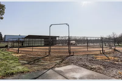 18041 Seidner Avenue, Escalon, CA 95320 - Photo 39
