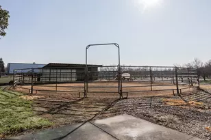 18041 Seidner Ave, Escalon, CA 95320 - Photo 39