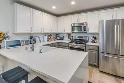 3080 Carmel Bay Road, West Sacramento, CA 95691 - Photo 9