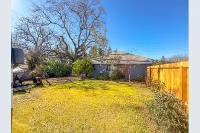 5500 Stately Oak Lane, Carmichael, CA 95608 - Photo 33