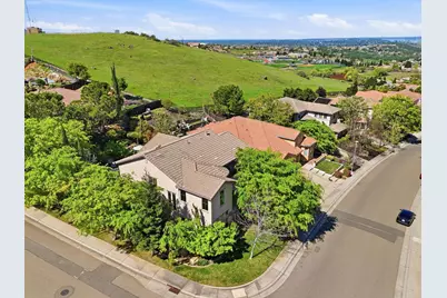 325 Carpenter Hill Road, Folsom, CA 95630 - Photo 45