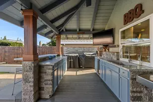 259 Brewster Ave, Sacramento, CA 95831 - Photo 29