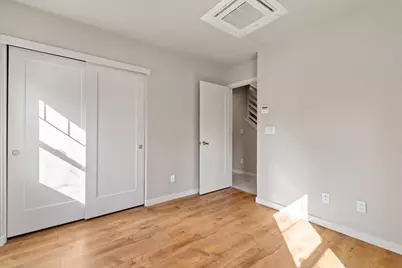 489 McClatchy Way, Sacramento, CA 95818 - Photo 21