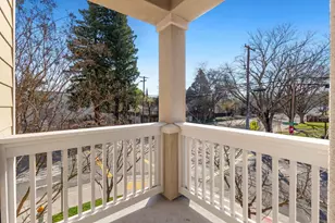 489 McClatchy Way, Sacramento, CA 95818 - Photo 15