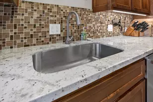 1729 Edgebrook Dr, Modesto, CA 95354 - Photo 15