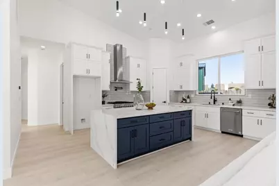 9017 Phoenix Avenue, Fair Oaks, CA 95628 - Photo 9