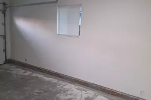 214 N Santa Clara St, Los Banos, CA 93635 - Photo 23