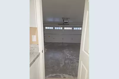 214 N Santa Clara Street, Los Banos, CA 93635 - Photo 3