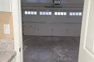 214 N Santa Clara St, Los Banos, CA 93635 - Photo 3