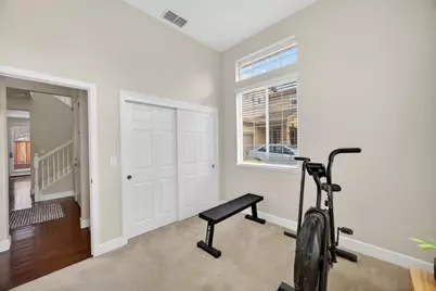 6679 Surfside Way, Sacramento, CA 95831 - Photo 9