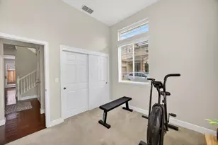 6679 Surfside Way, Sacramento, CA 95831 - Photo 9