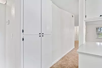 904 W Union Avenue, Modesto, CA 95356 - Photo 13