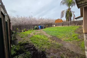 93 S Dana Ave, Planada, CA 95365 - Photo 11