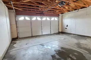 93 S Dana Ave, Planada, CA 95365 - Photo 9