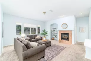 2805 Granite Park Ln, Elk Grove, CA 95758 - Photo 7