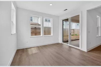 10314 Ayla Way, Elk Grove, CA 95757 - Photo 7