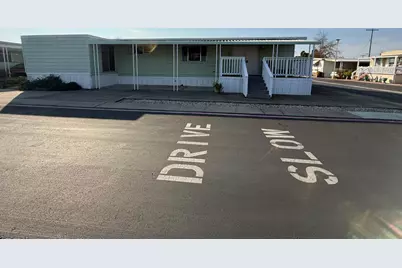 Almond Drive #40, Lodi, CA 95240 - Photo 3