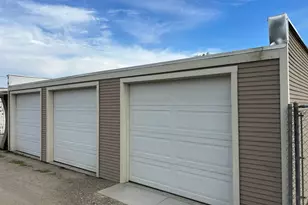 119 N Sherman Ave, Manteca, CA 95336 - Photo 5