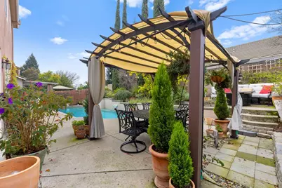 8105 Bauser Avenue, Roseville, CA 95747 - Photo 35