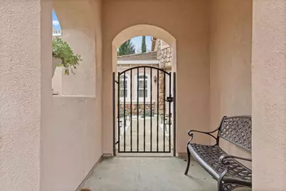 8105 Bauser Avenue, Roseville, CA 95747 - Photo 3