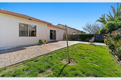 209 Fall Avenue, Patterson, CA 95363 - Photo 35