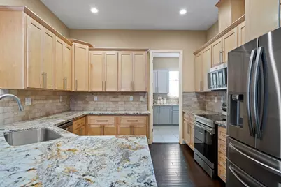 209 Fall Avenue, Patterson, CA 95363 - Photo 13