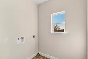 2379 E Willow St, Stockton, CA 95205 - Photo 25