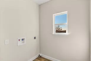 2379 E Willow St, Stockton, CA 95205 - Photo 23