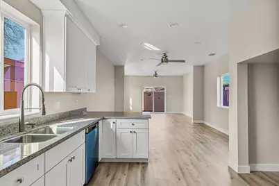 2379 E Willow Street, Stockton, CA 95205 - Photo 7