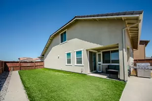 2000 Banks Pl, Woodland, CA 95776 - Photo 43