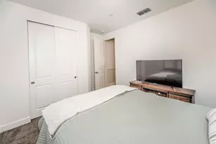 2000 Banks Pl, Woodland, CA 95776 - Photo 33